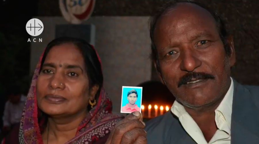 Perdonan a terrorista que mató a su hijo en una Iglesia en Pakistán