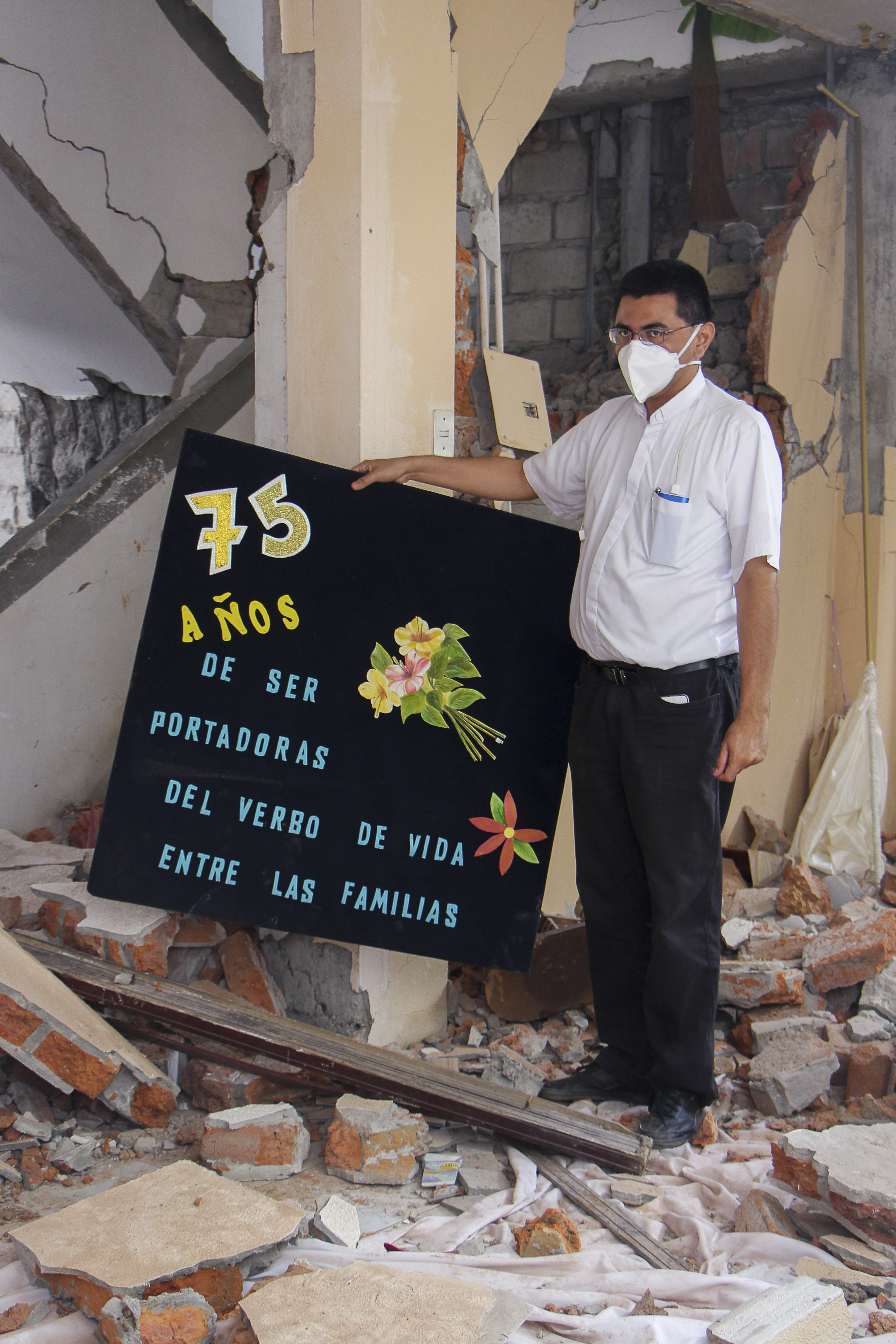 Un año después del terremoto de Ecuador: ¡No se olviden de nosotros!