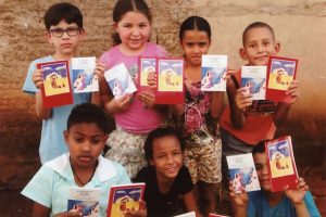Proyecto de mes: Biblias del Niño en la lengua indígena para Brasil