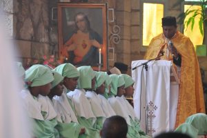 En vacaciones religiosas y seminaristas darán catequesis a niños y jóvenes en Etiopía