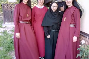 Proyecto: Religiosas en Ucrania reciben ayuda para sus sustento