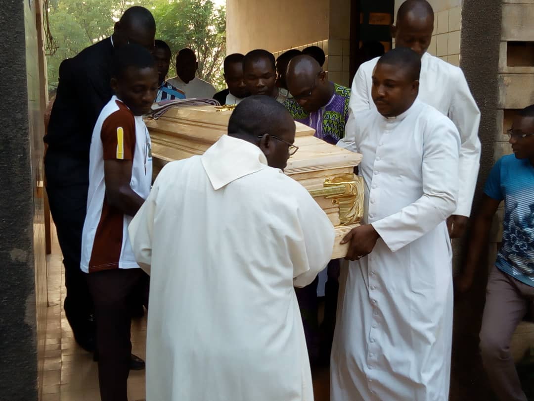 Burkina Faso: Religiosas tienen que huir de su convento