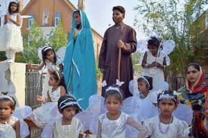 Pakistán: Ayuda a la formación para 42 catequistas