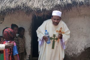 Etiopía: Construcción de una capilla en un pueblo