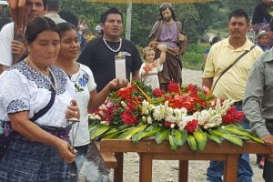 Guatemala: Un vehículo para una parroquia