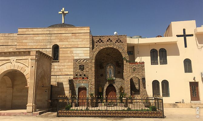 6 años después de la invasión del ISIS, la reconstrucción de una iglesia infunde esperanzas en los cristianos
