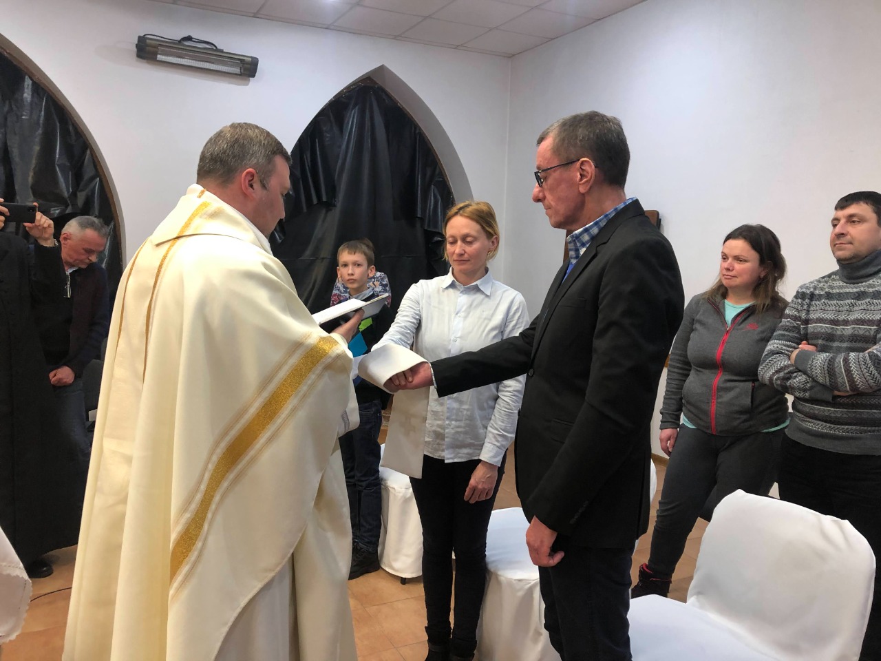 Sacerdote misionero en Ucrania: “Su vida es mi vida, su destino es mi destino”   