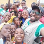 Camerún: jóvenes van por la educación para la paz