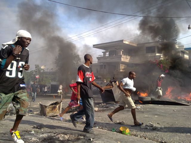 Haití: El país se hunde en la violencia ante la indiferencia del mundo   