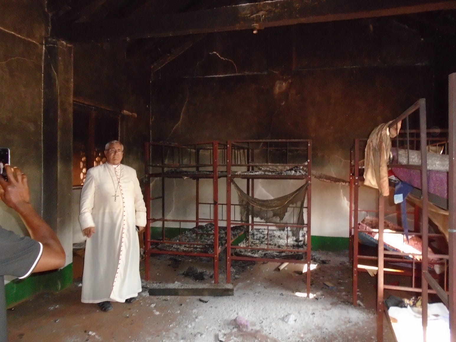 En Mozambique terroristas asesinaron a tres cristianos