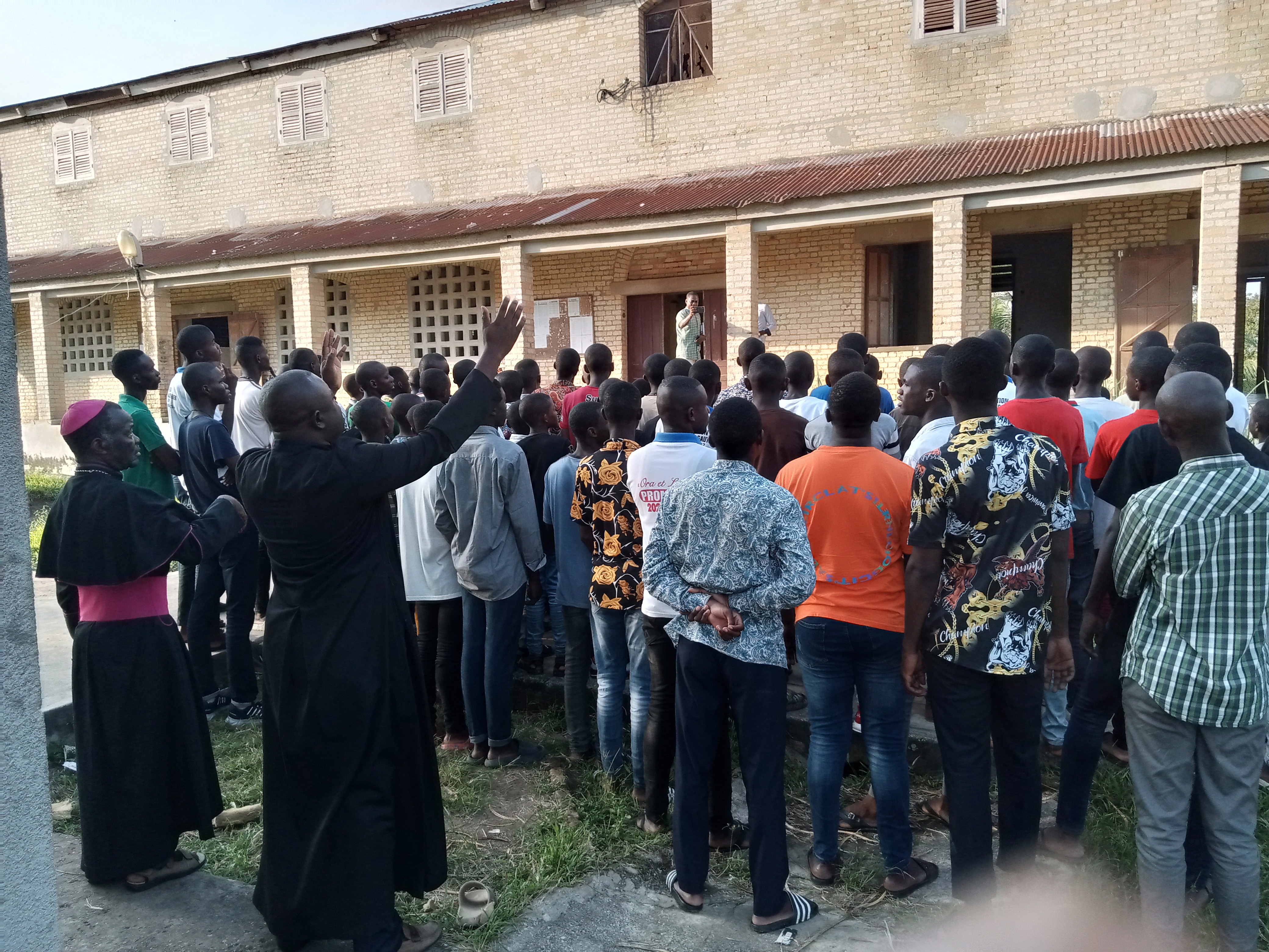 República del Congo: Un tejado para el seminario menor de Makoua
