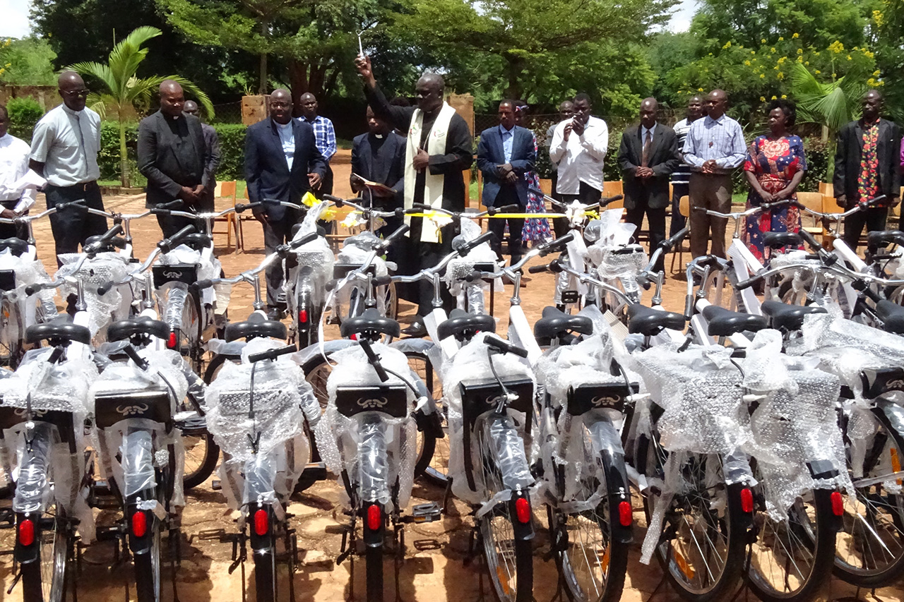 Bicicletas para catequistas en Zambia