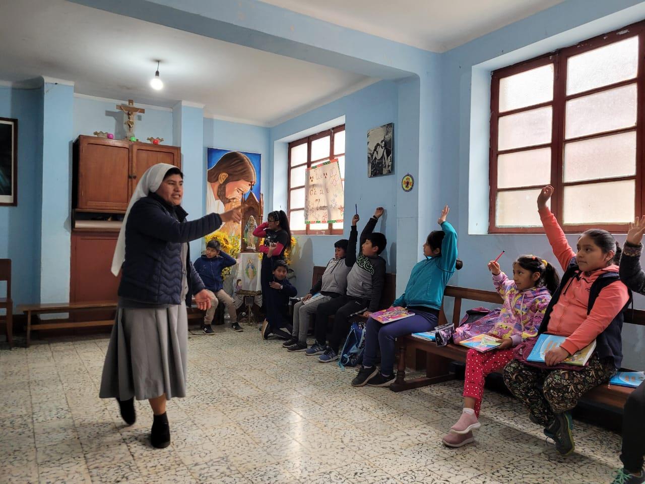 Bolivia: Una casa para religiosas en los Andes