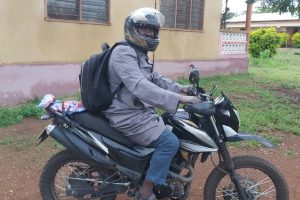 Motocicletas para llevar el Evangelio en Togo, África