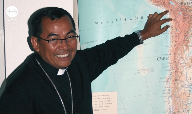 “El desafío más grande de la Iglesia es acompañar”, dice obispo peruano.