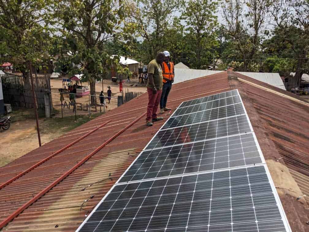 Paneles solares para el Congo