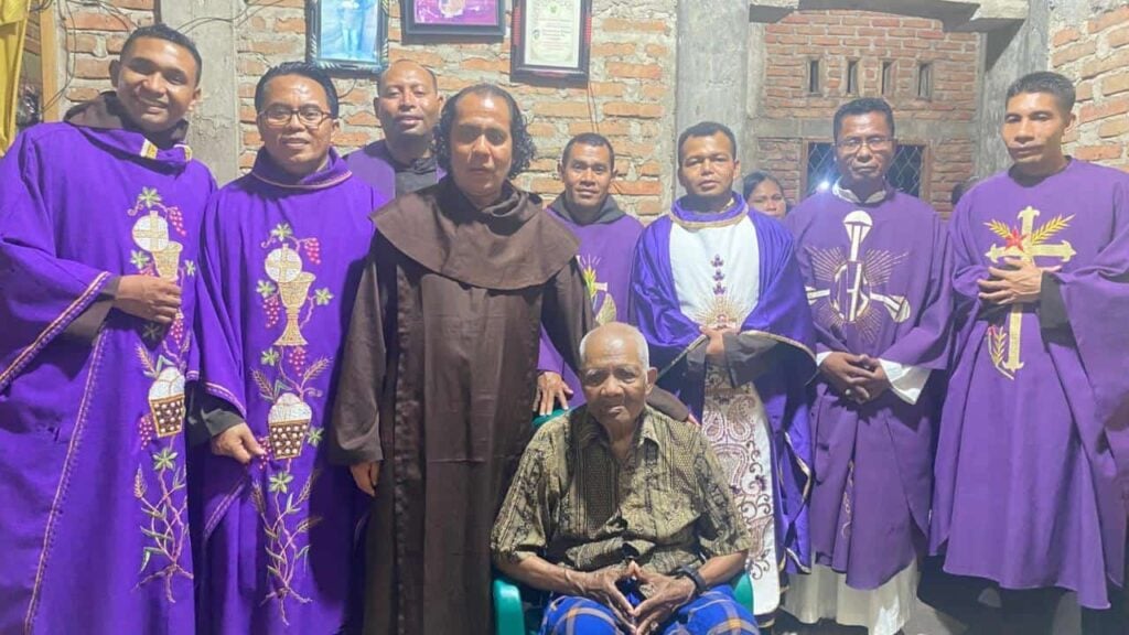 Carmelitas en Indonesia