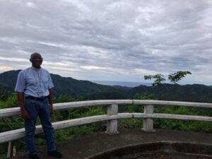 Cuba: Mons. Silvano Pedroso en su visita en Guantánamo.