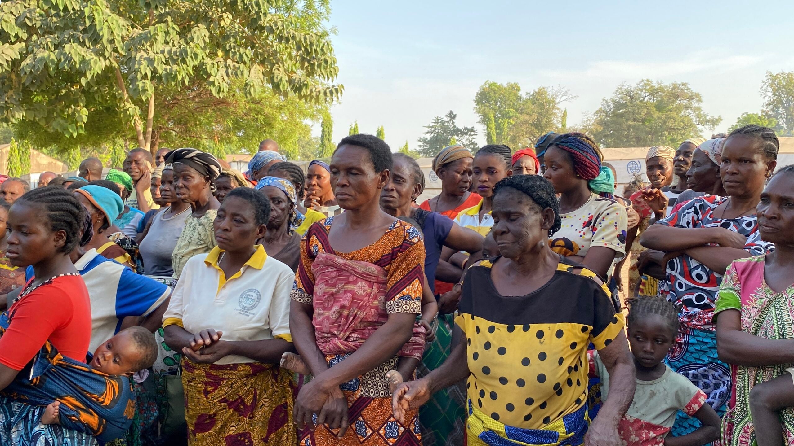 Nigeria. Residentes de un campamento de refugiados en Guma.