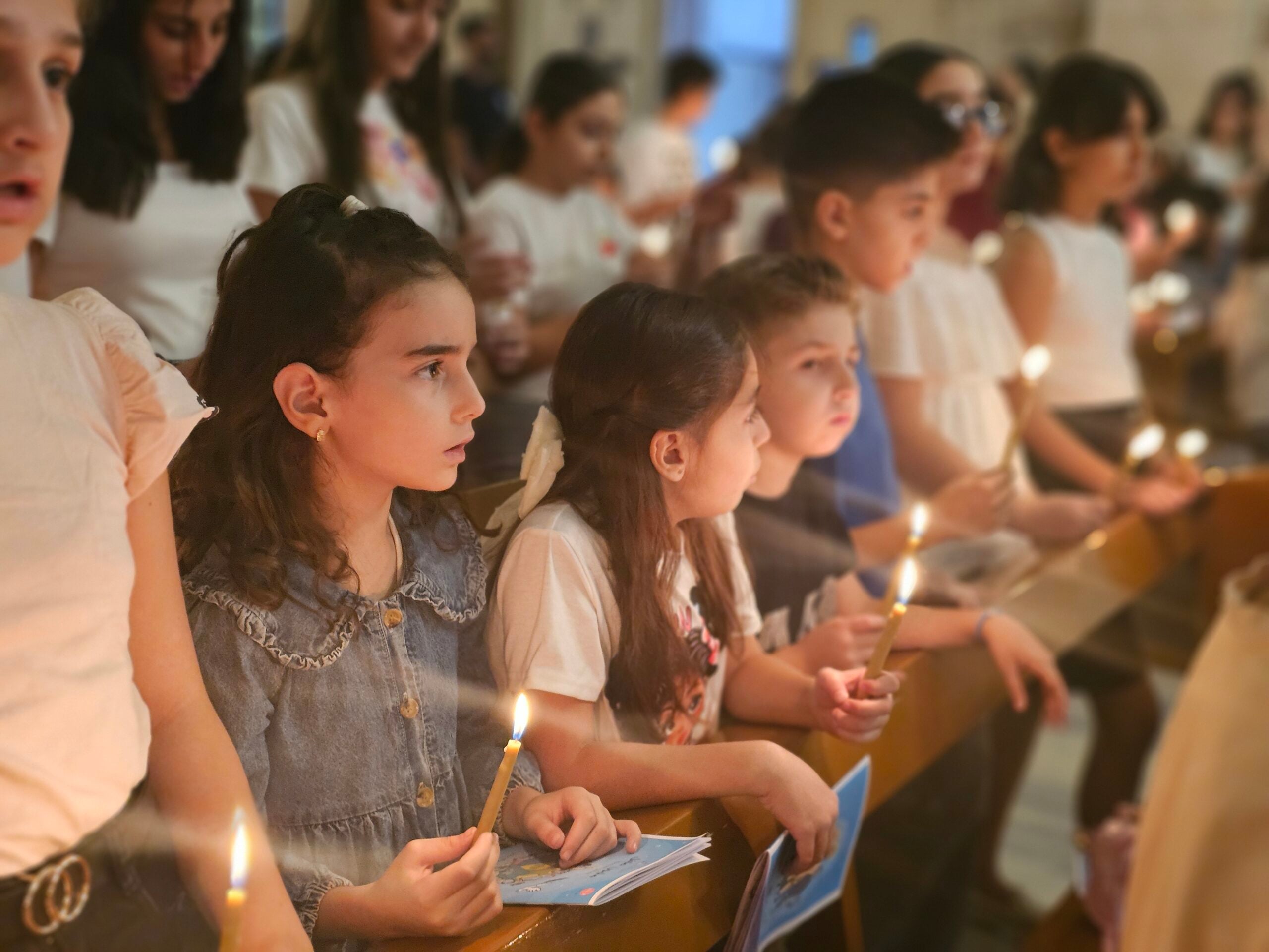 Un millón de niños rezando el Rosario 2025.
